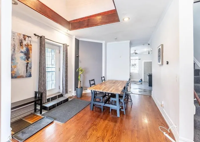 Modern 4 Bedroom Greystone